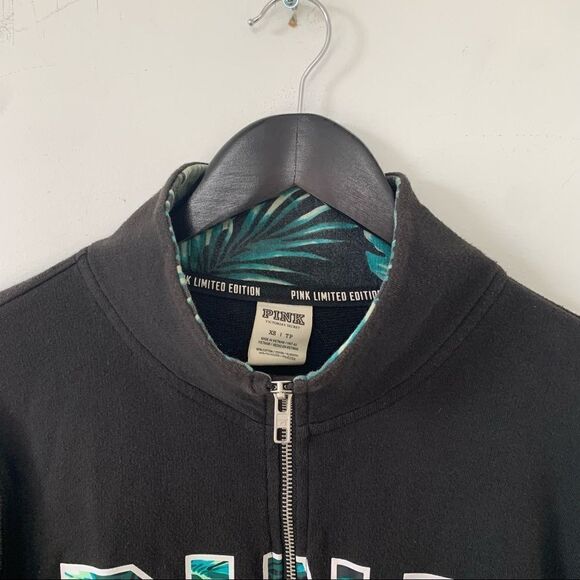 PINK Victoria’s Secret Black Green Palm Tree Logo 1/4 Zip SweatShirt - Picture 3 of 8